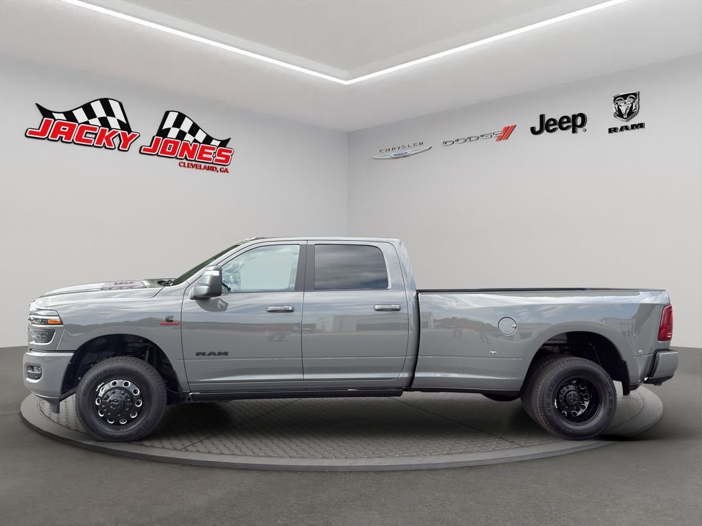 New 2026 Ceramic Gray Clear-Coat Exterior Paint RAM Laramie image 3
