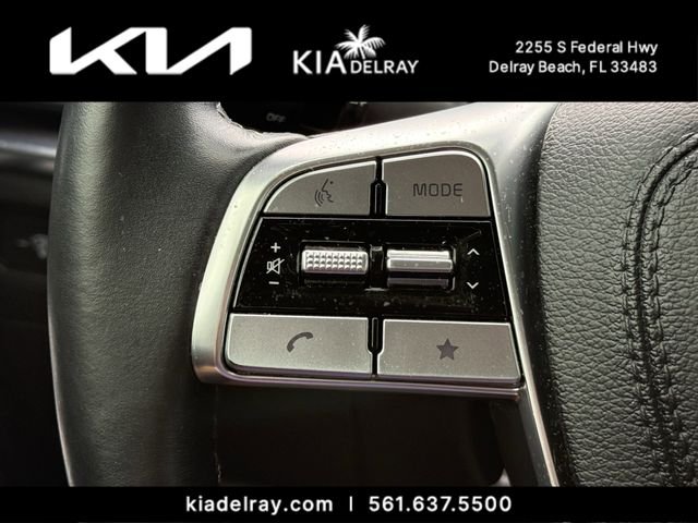 Certified Used 2024 White Kia SX image 29
