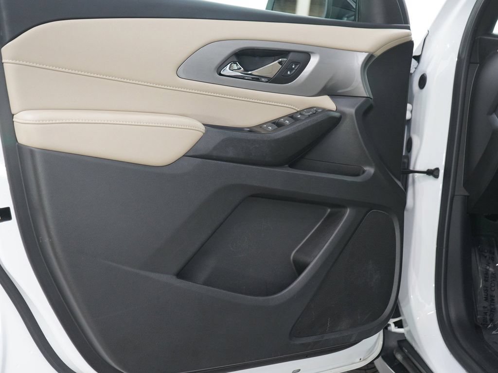 Used 2023 Summit White Chevrolet AWD 4dr LS w/1LS image 22
