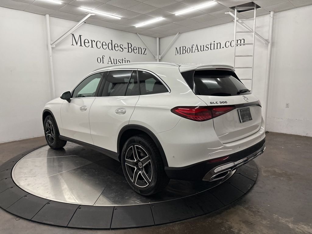 Used 2026 White Mercedes-Benz GLC 300 image 5