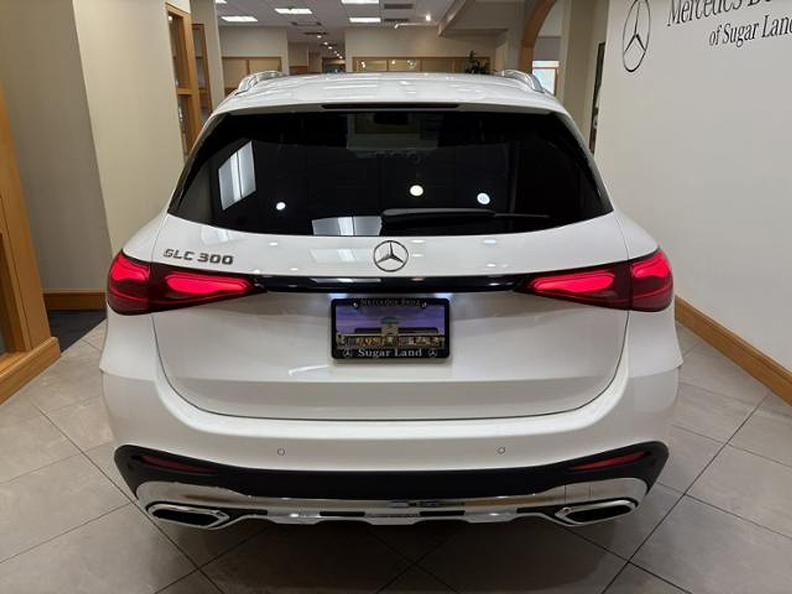 New 2026 Polar White Mercedes-Benz  image 4