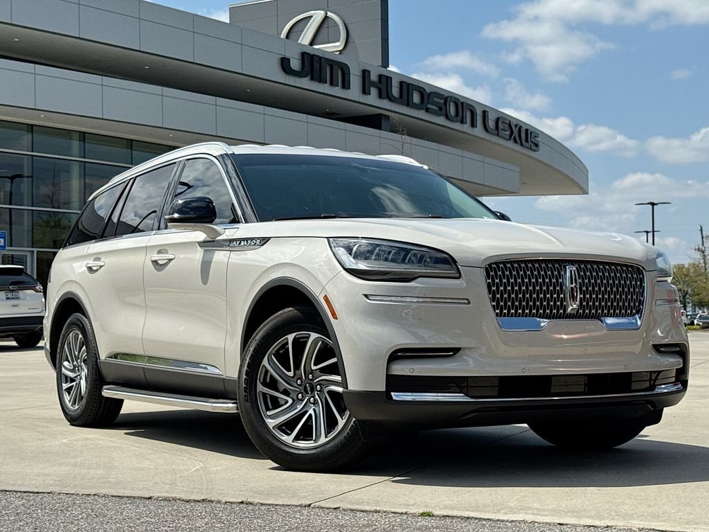 2023 Lincoln Aviator Standard