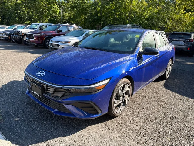 2025 Hyundai Elantra SEL Sport