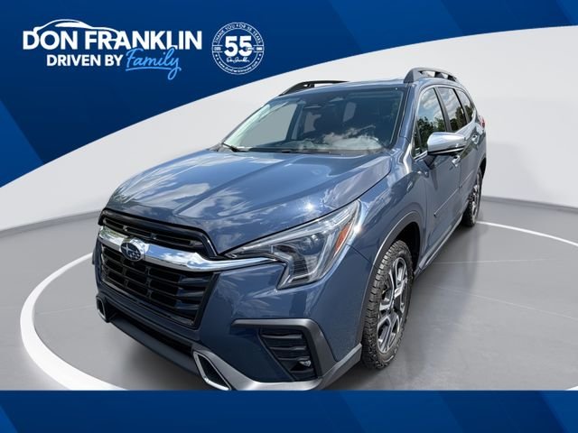2023 Subaru Ascent Touring's photo