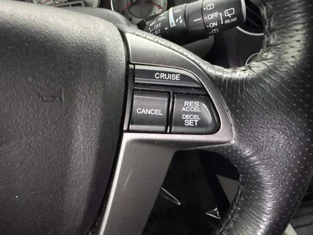 Used 2015 Gray Honda EX-L image 44
