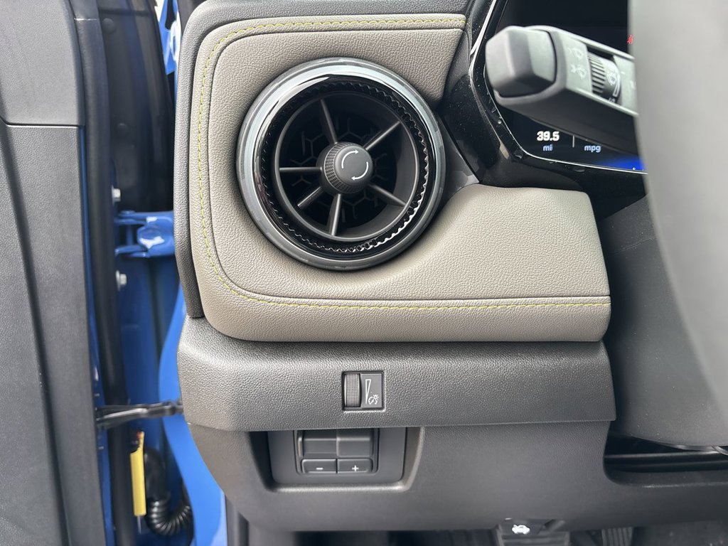 2026 Chevrolet Colorado ZR2 - Photo 21