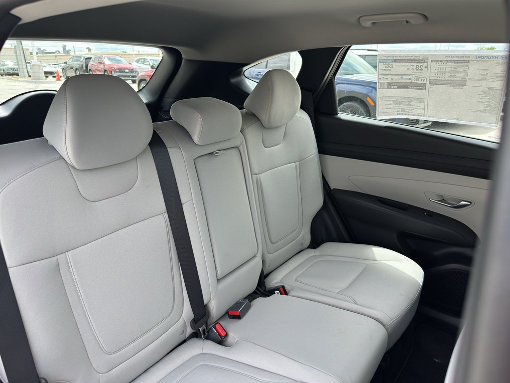 New 2026 Atlantis Blue Hyundai SE image 30