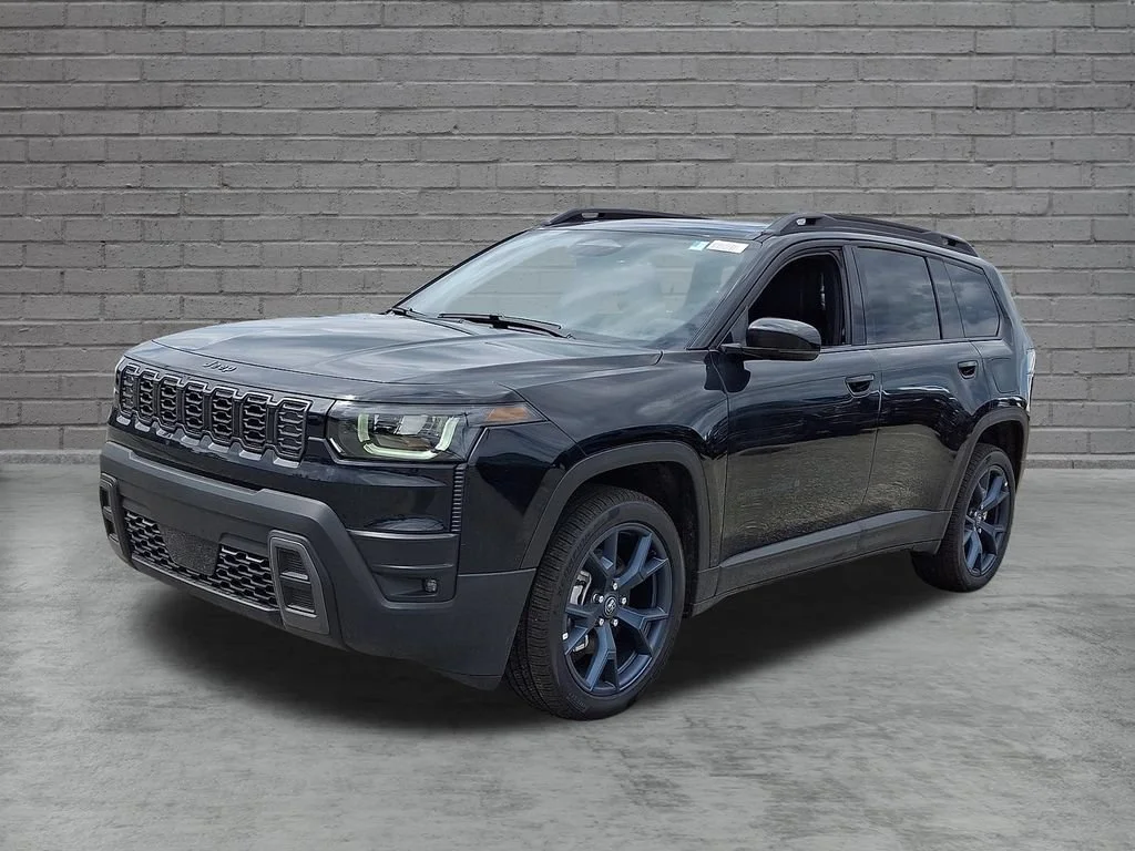 New 2026 Diamond Black Crystal Pearlcoat Jeep 85th Anniversary image 4