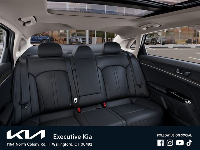 2025 Kia K5 EX - Photo 16