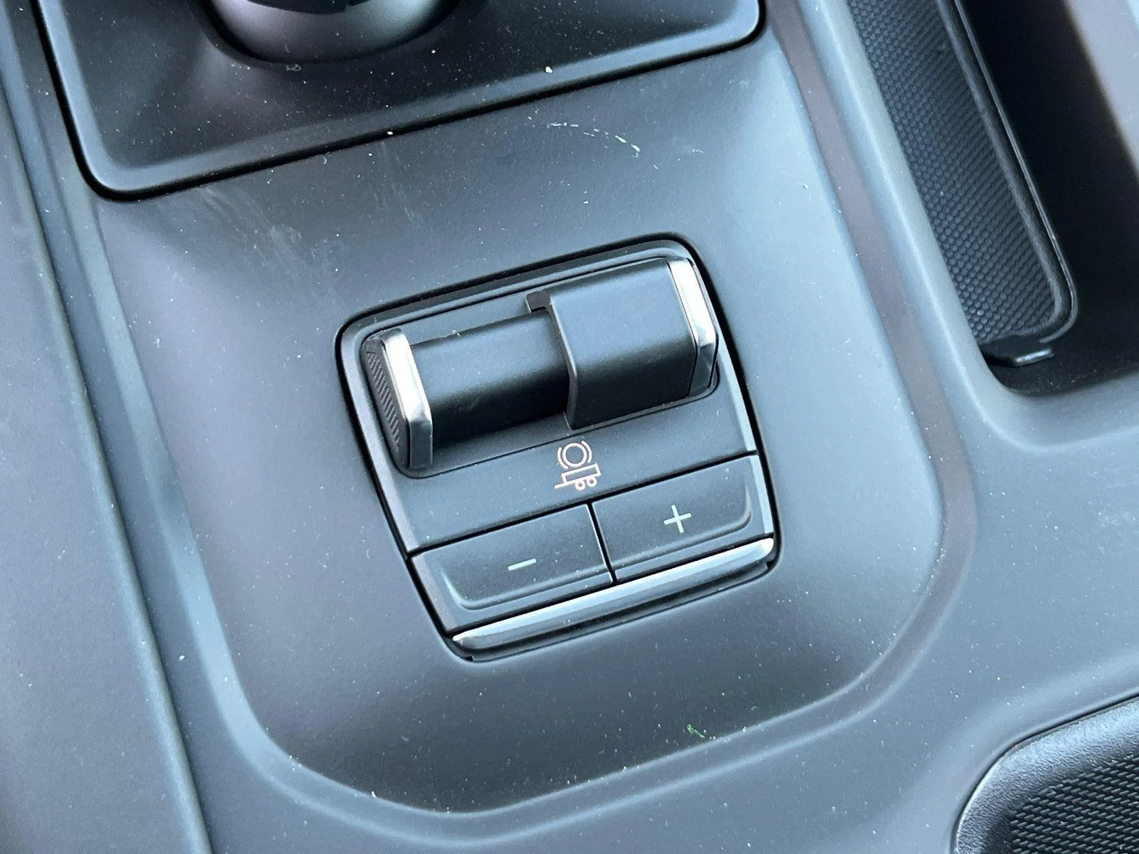 2026 GMC Sierra 1500 AT4X - Photo 26
