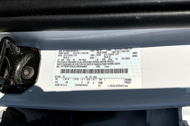 Used 2020 White Ford Lariat image 5