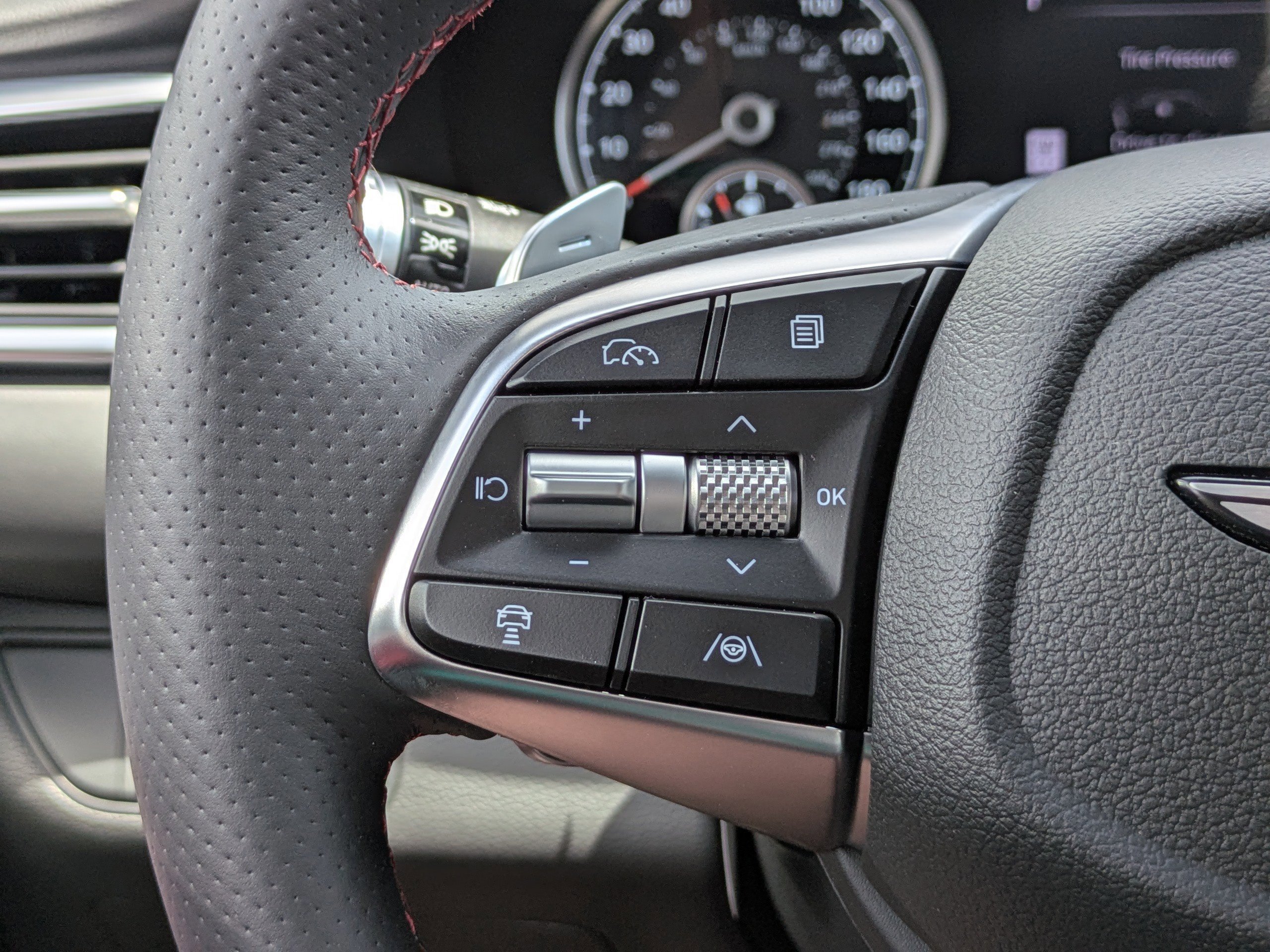 New 2026 Savile Silver Genesis 3.3T Sport Prestige image 28