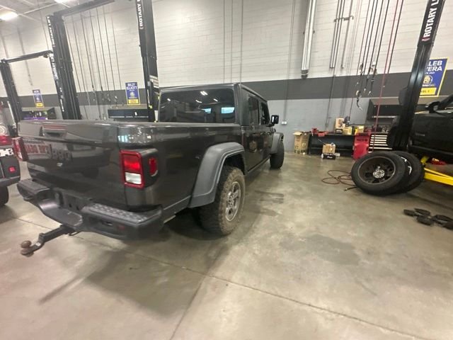 Used 2020 Gray Jeep Sport image 23