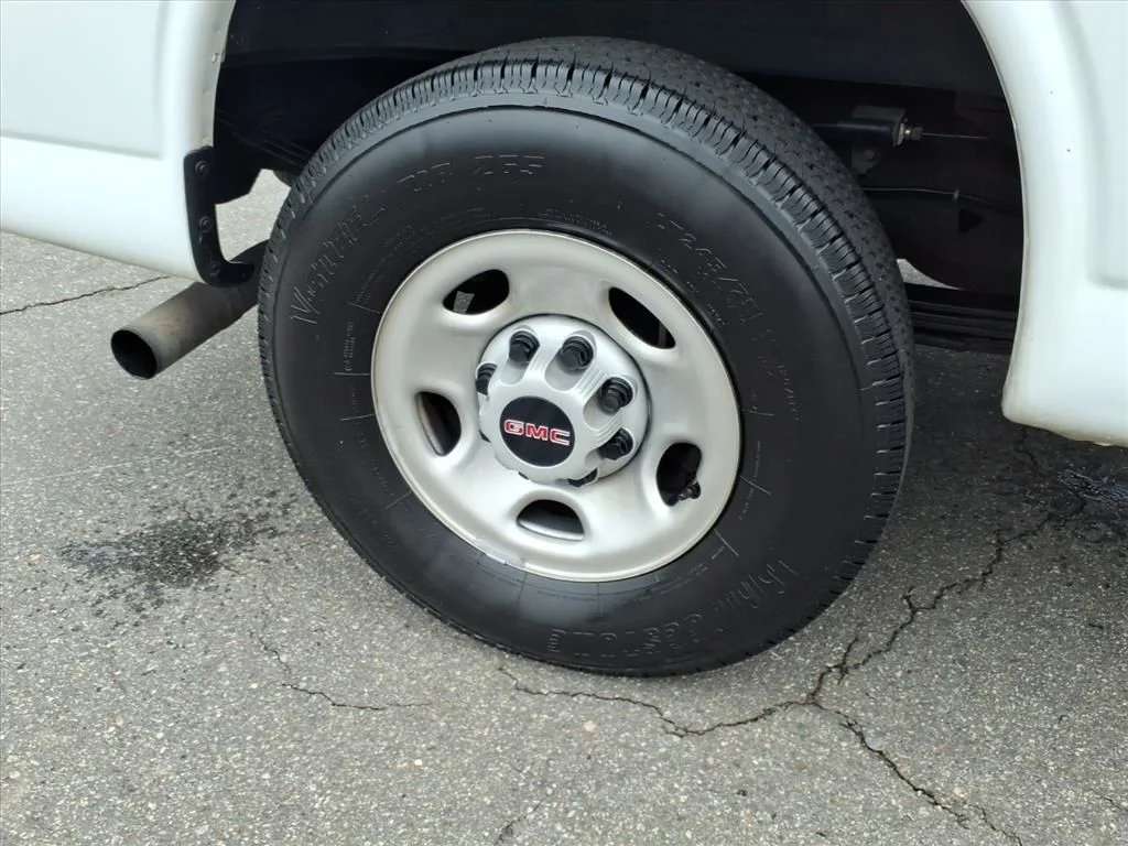 Certified Used 2023 White GMC Work Van image 33