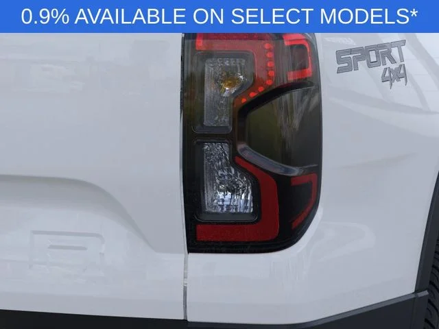 New 2026 Oxford White Ford XLT image 21
