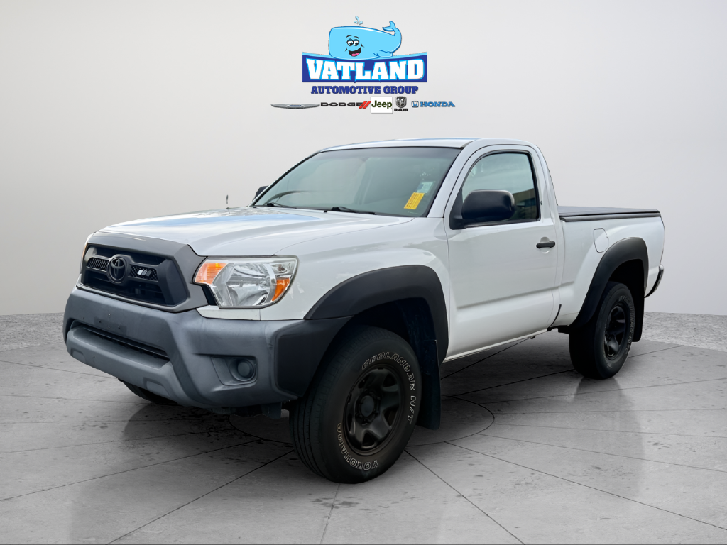 Used 2012 White Toyota Base image 28