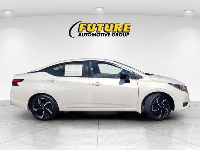 Used 2024 White Nissan 1.6 SR image 3