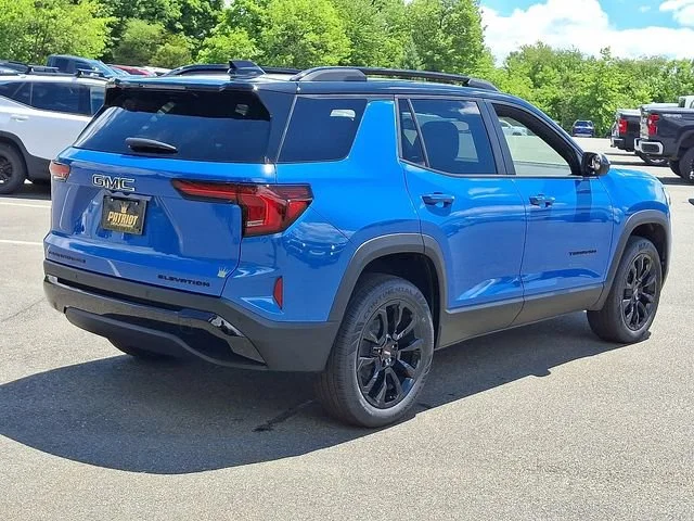 New 2026 Rapids Metallic GMC Elevation image 18