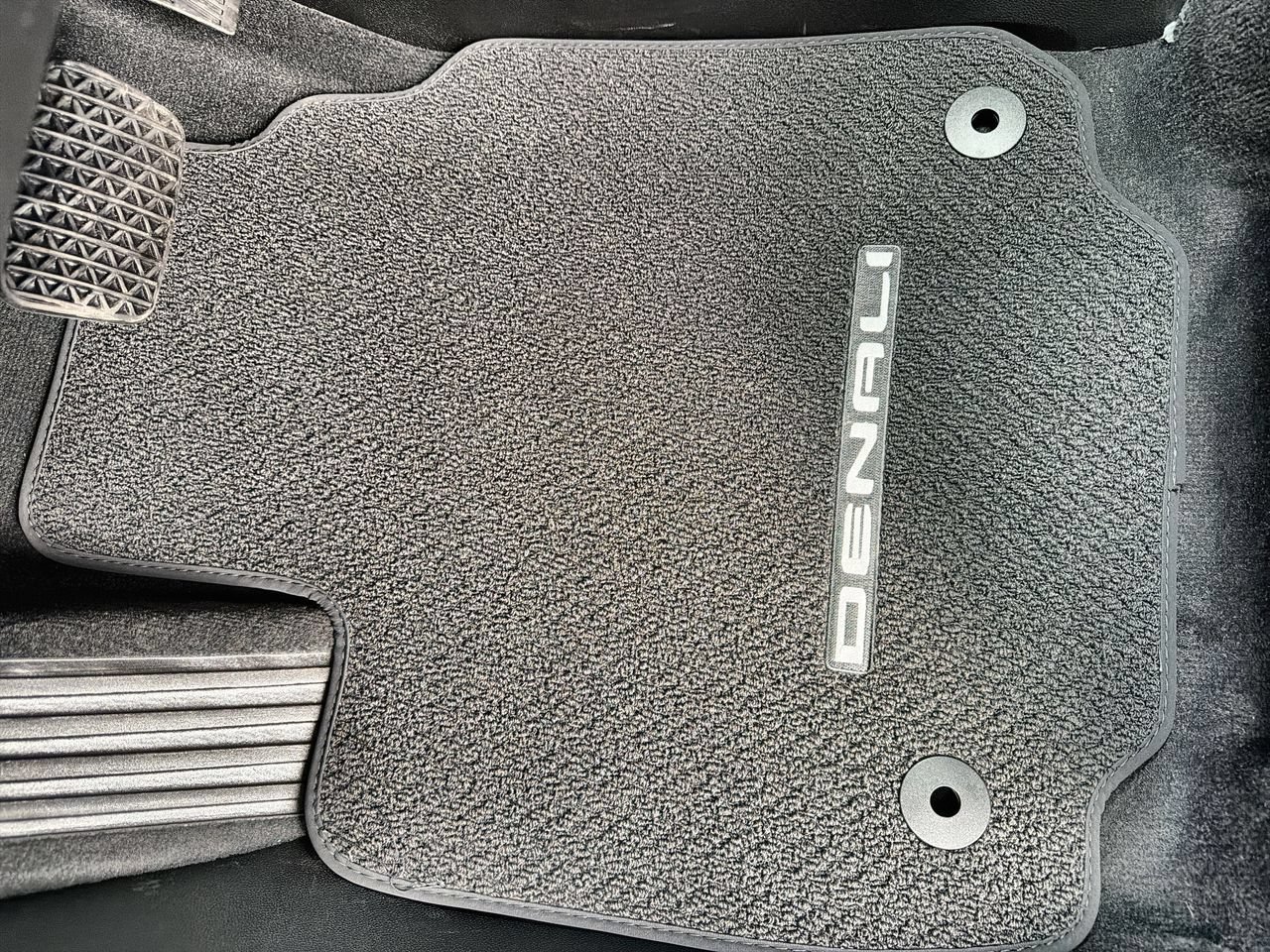 2027 GMC Terrain Denali - Photo 30