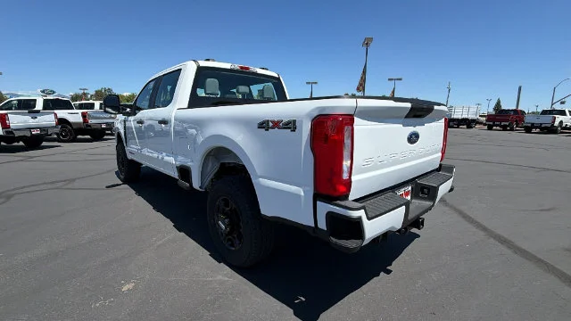 New 2026 Oxford White Ford F-250® XL image 40