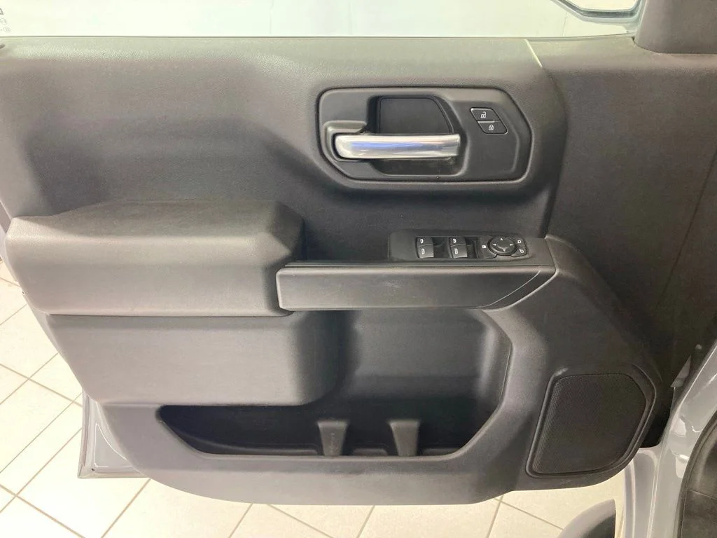 Used 2024 Gray Chevrolet Custom image 11