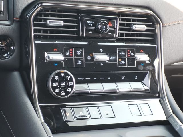 2025 Nissan Armada PRO-4X - Photo 21