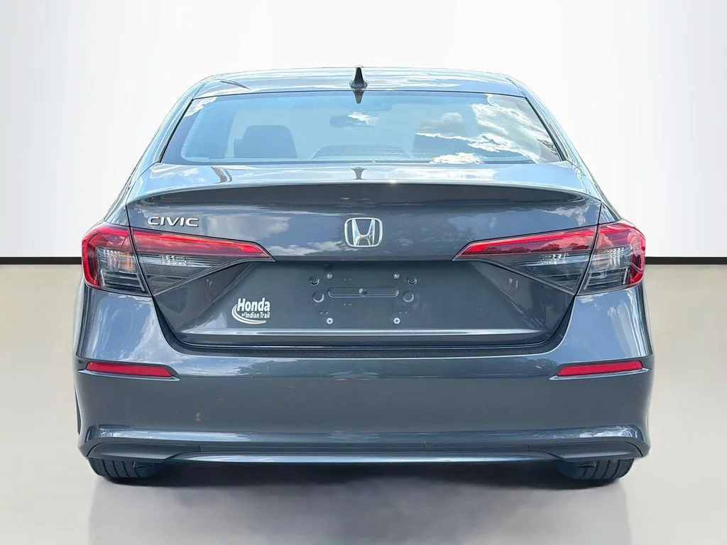 Used 2024 Meteorite Gray Metallic Honda EX image 6