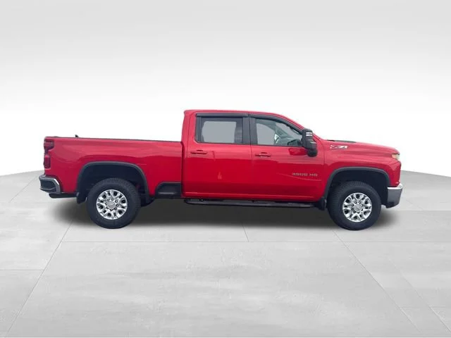 Used 2022 Red Hot Chevrolet LT image 7