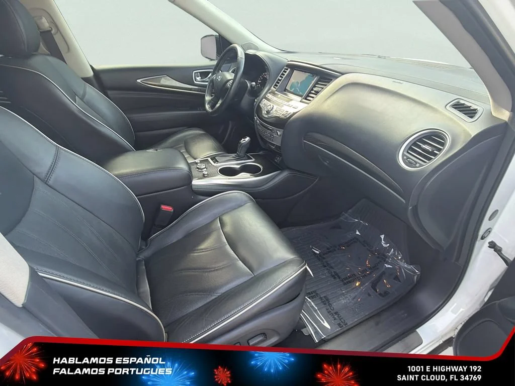Used 2020 White INFINITI LUXE image 36
