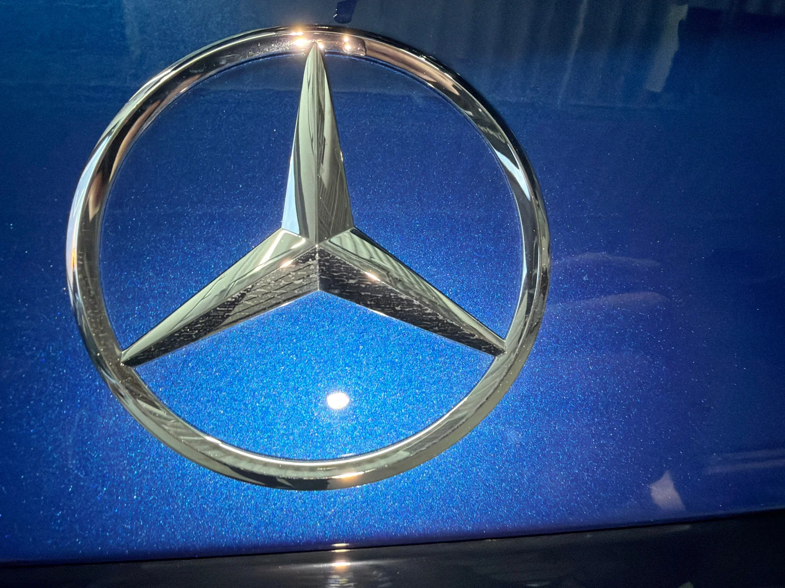 New 2026 White Mercedes-Benz 300 4matic Suv image 26