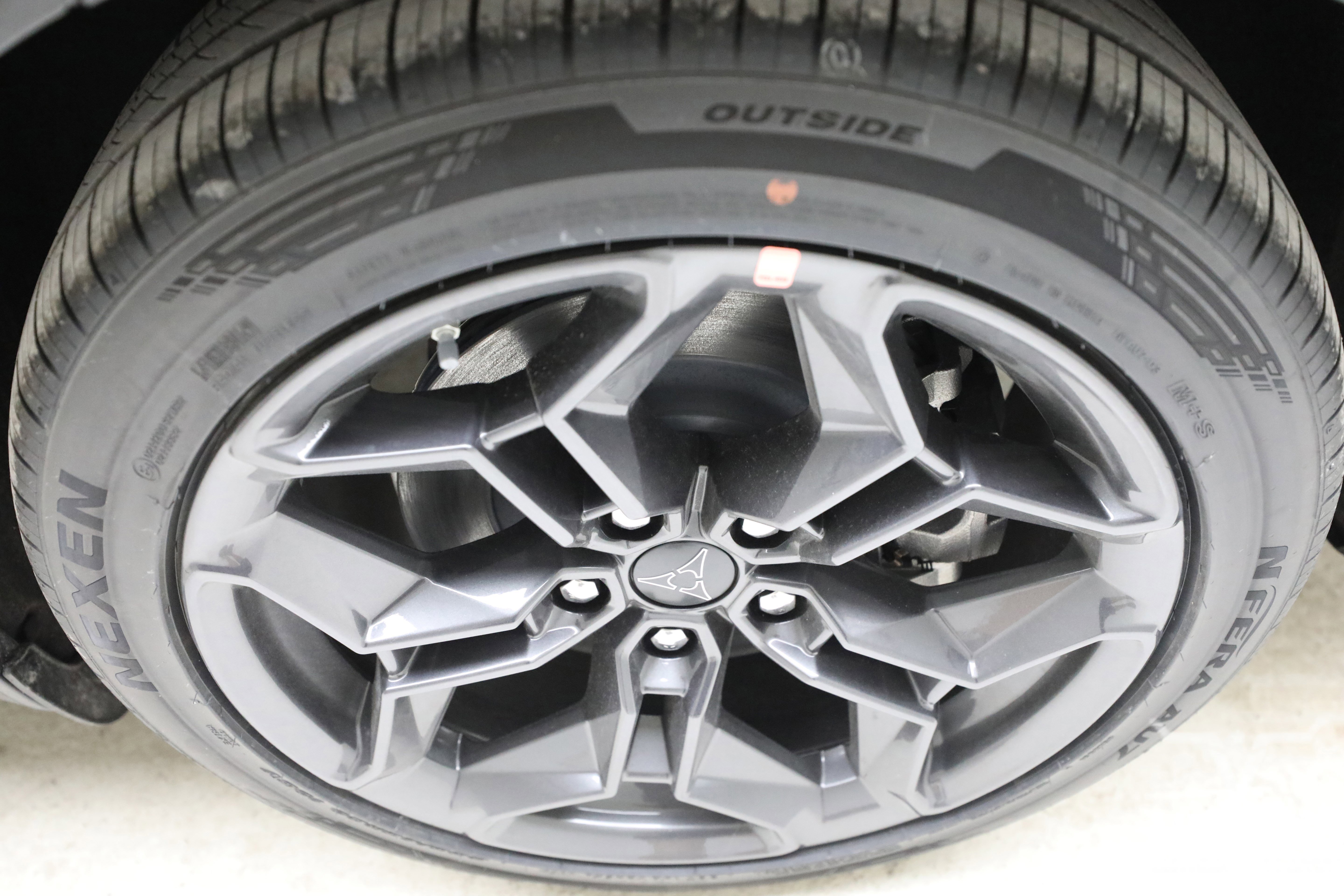 New 2026 Diamond Black Crystal Pearlcoat Dodge N image 34