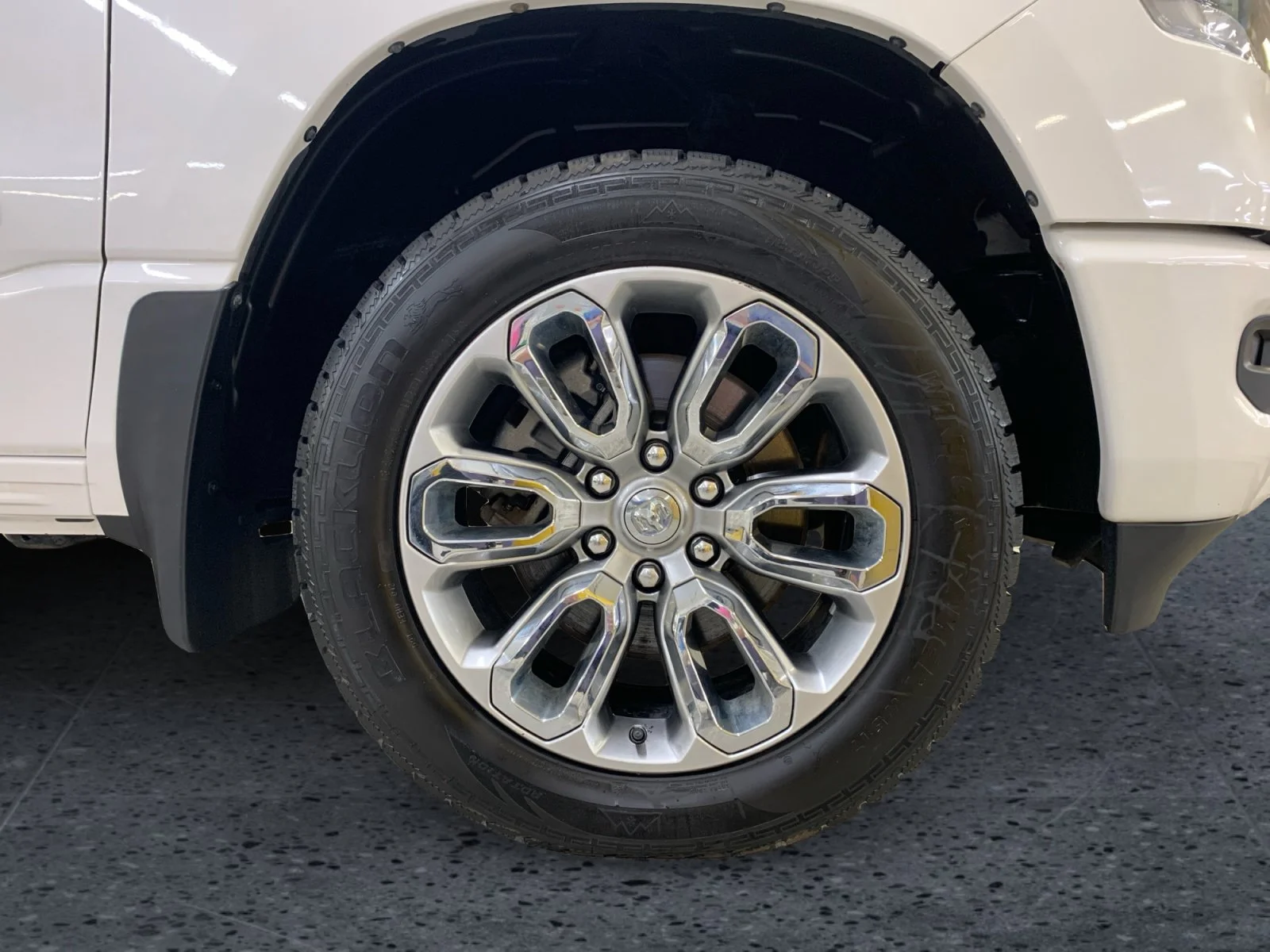 Used 2019 White Ram Sport image 9