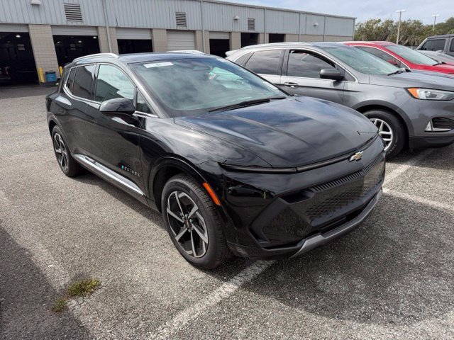 Used 2025 Black Chevrolet LT image 7
