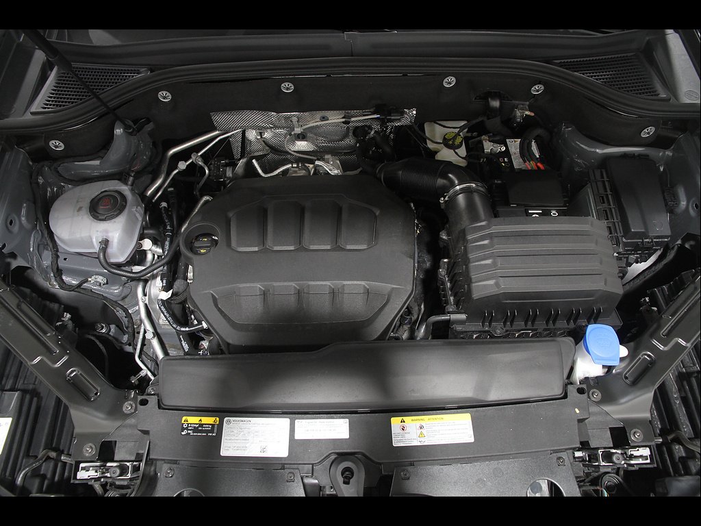 Certified Used 2026 Pure Gray Volkswagen SEL Premium R-Line 4Motion image 23