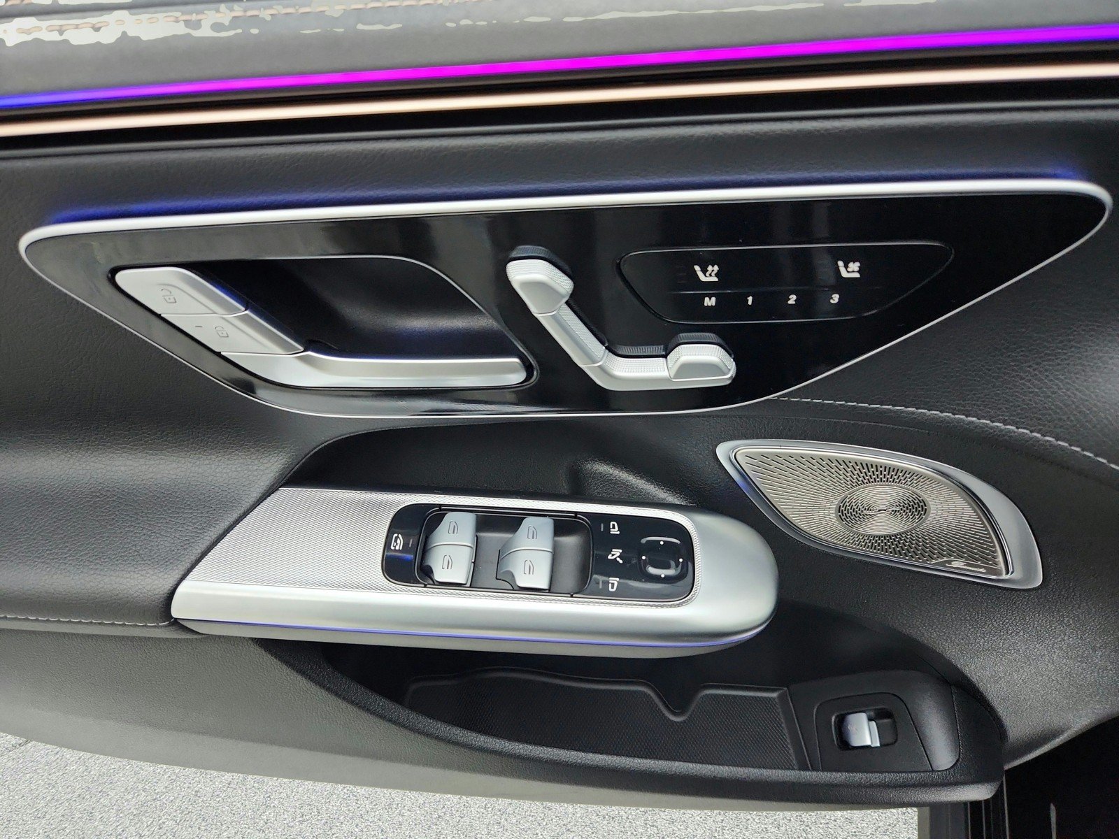 Certified Used 2023 Black Mercedes-Benz EQE 500 image 19