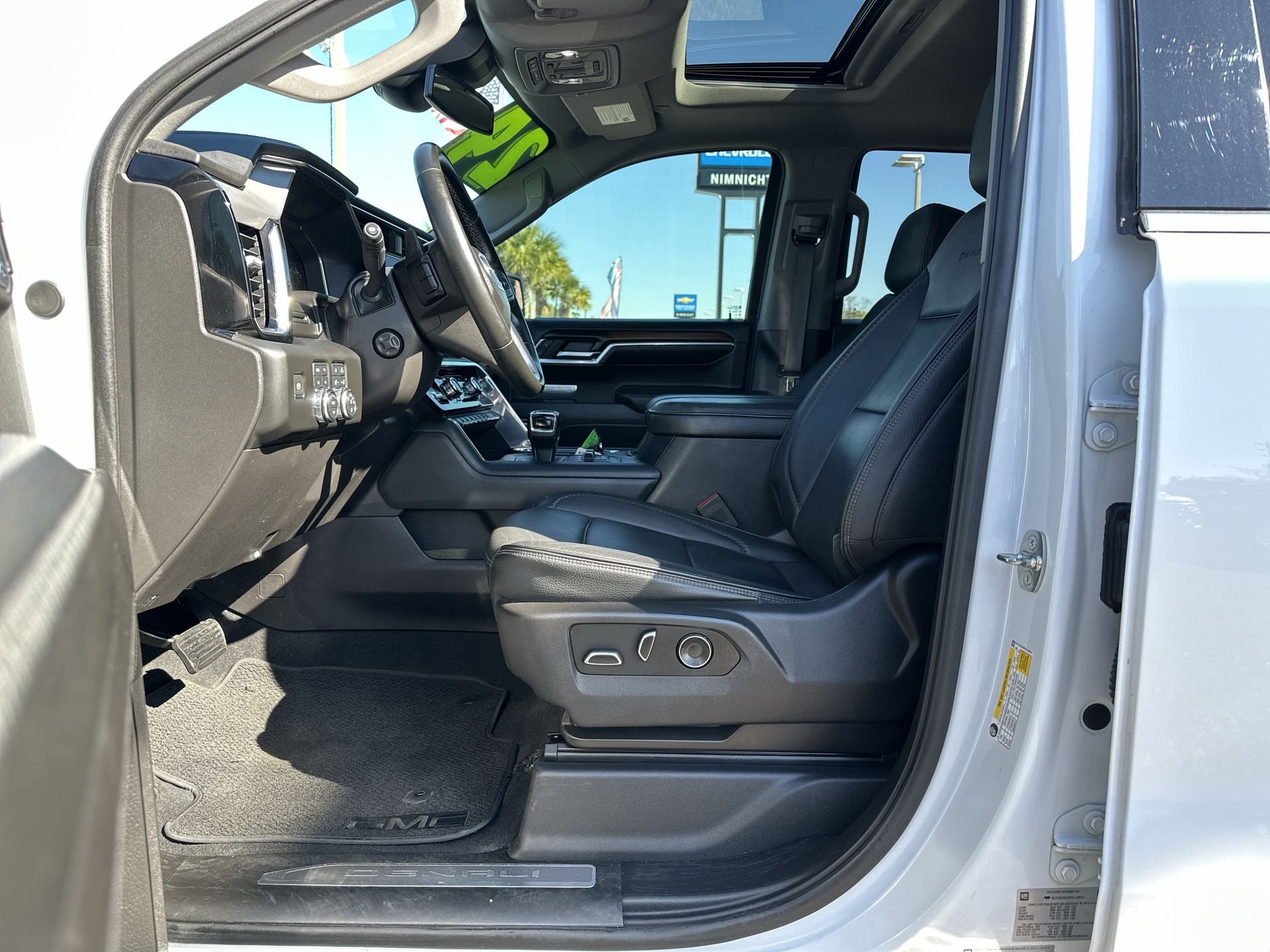 Used 2024 Summit White GMC Denali image 20