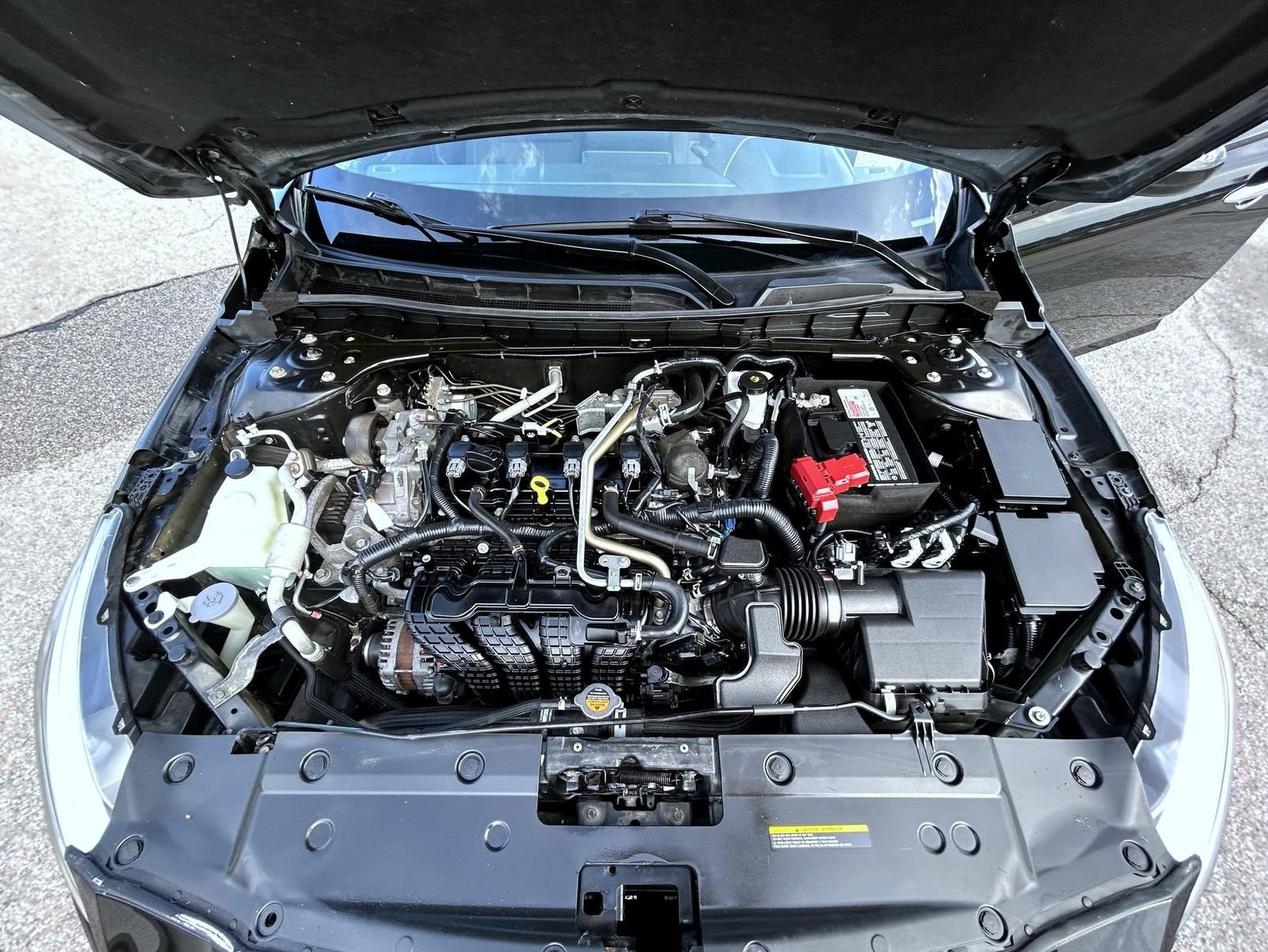 Used 2022 Black Nissan 2.5 SV image 24