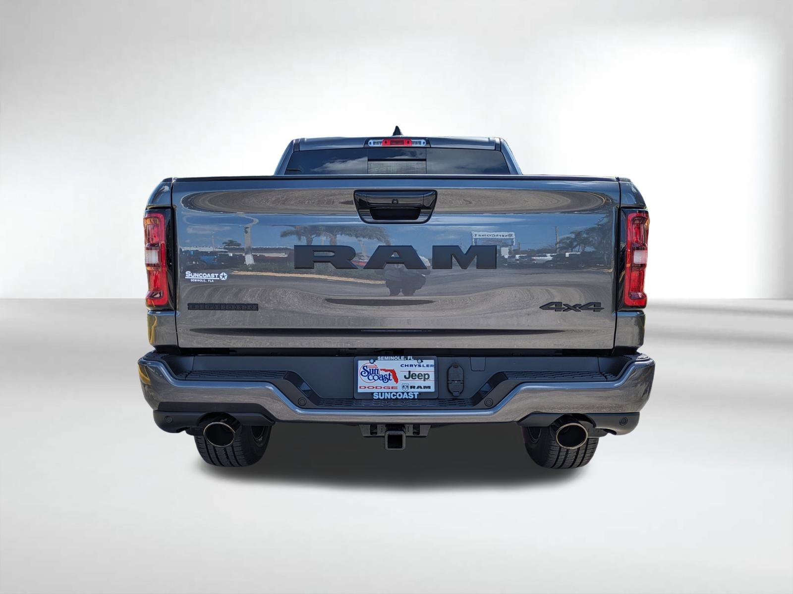 New 2026 Granite Crystal Metallic Clear-Coat Exterior Paint RAM Big Horn/Lone Star image 5