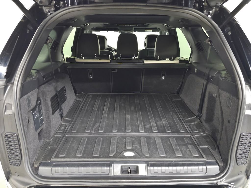 Certified Used 2023 Gray Land Rover S R-Dynamic image 6