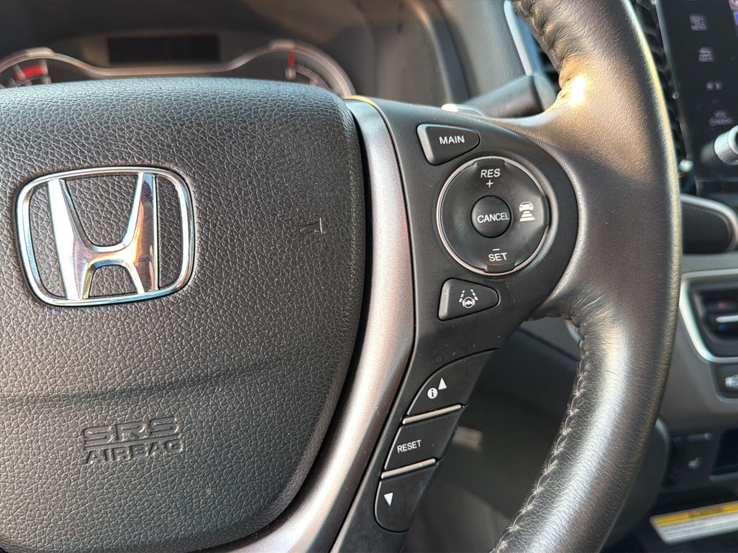 Used 2023 Sonic Gray Pearl Honda RTL-E image 22