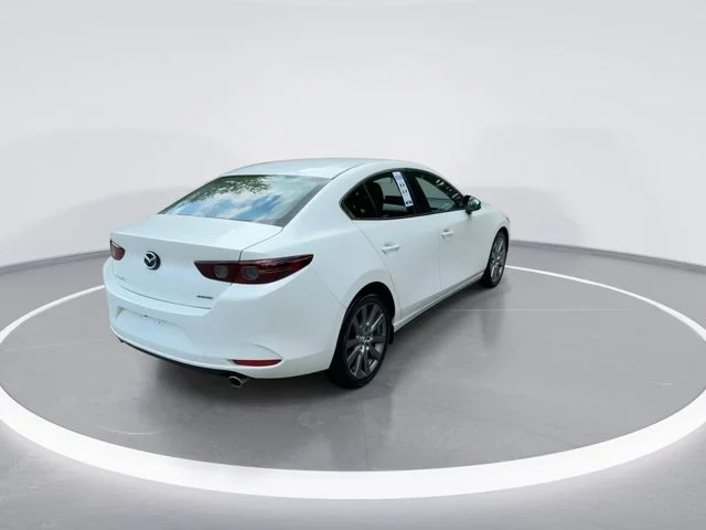 Used 2021 White Mazda Select image 8