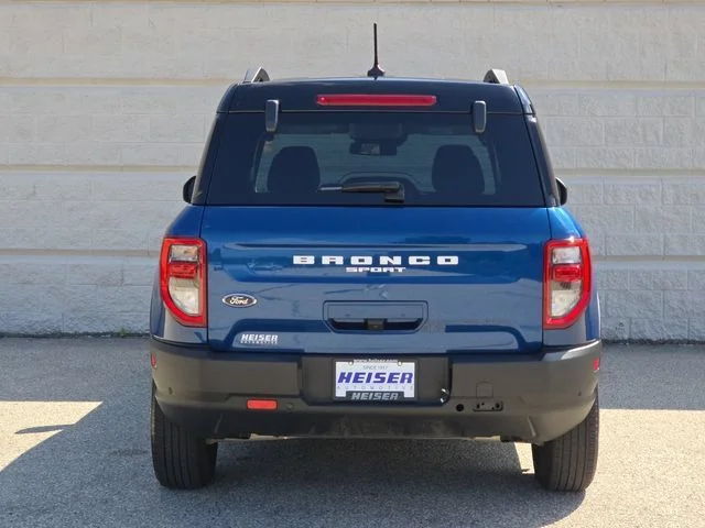 Used 2024 Blue Ford Outer Banks image 12