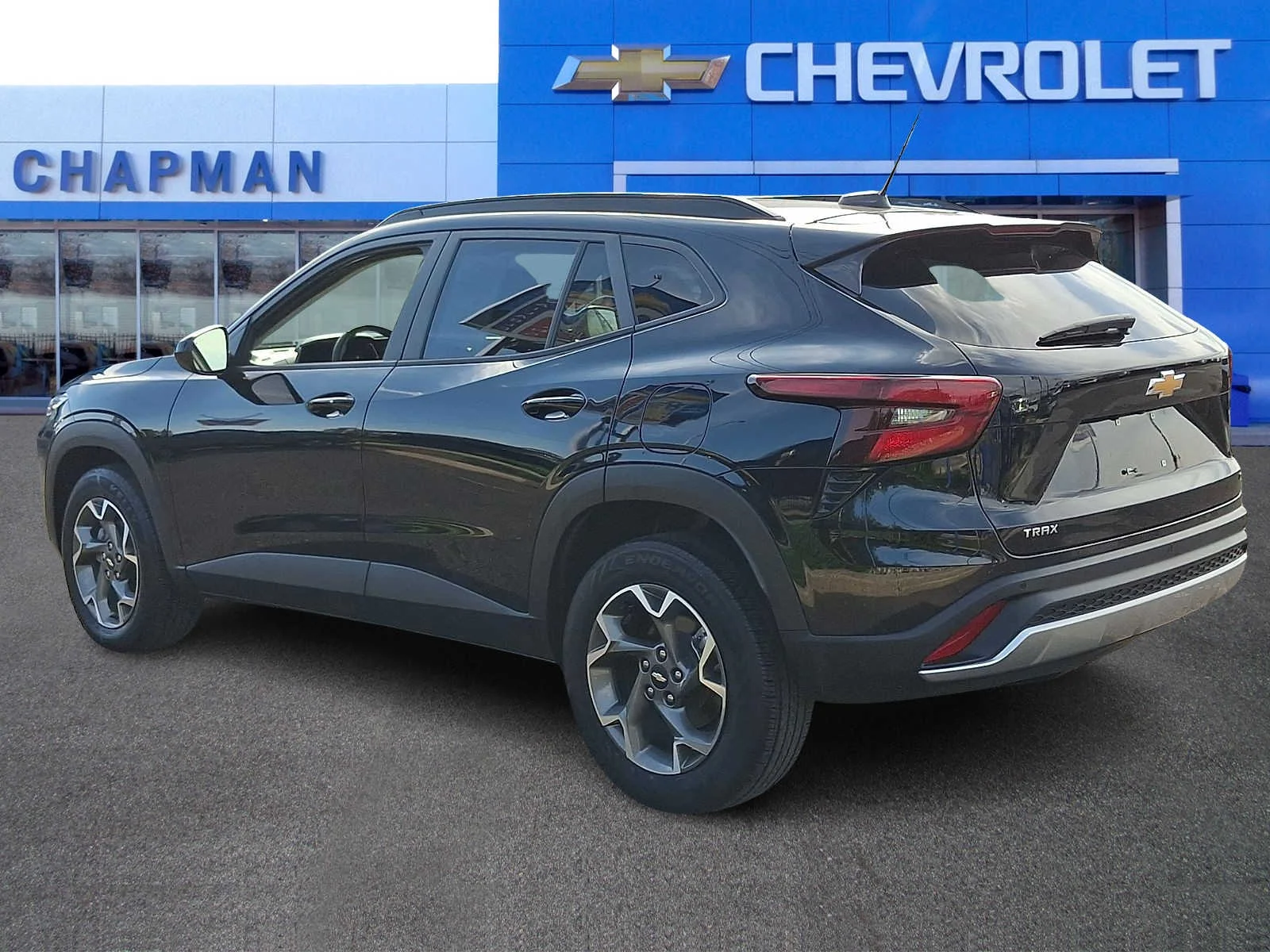 Used 2024 Mosaic Black Metallic Chevrolet LT image 6
