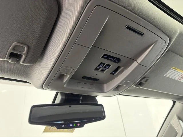 Used 2019 White Chevrolet LTZ image 21
