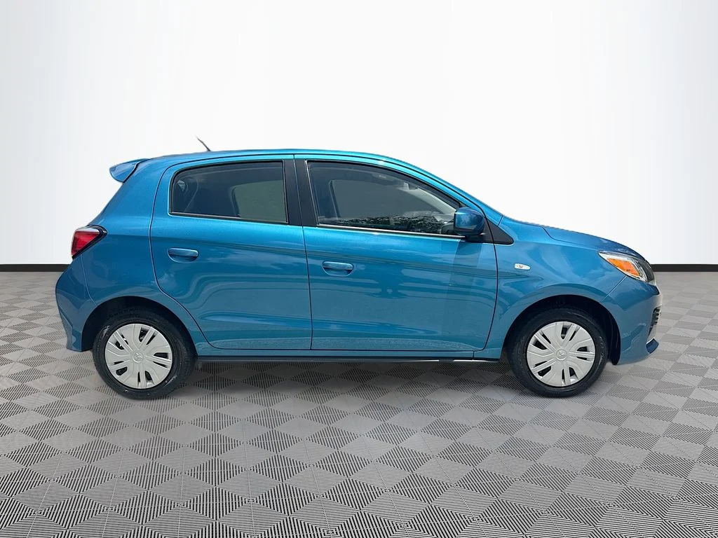 Used 2024  Mitsubishi ES image 5