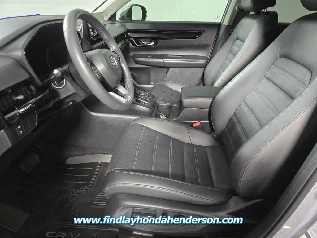 Certified Used 2024 Lunar Silver Metallic Honda EX-L image 15
