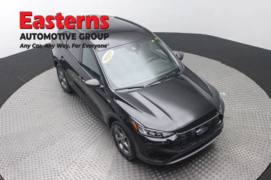 Used 2025 Black Ford ST-Line image 3