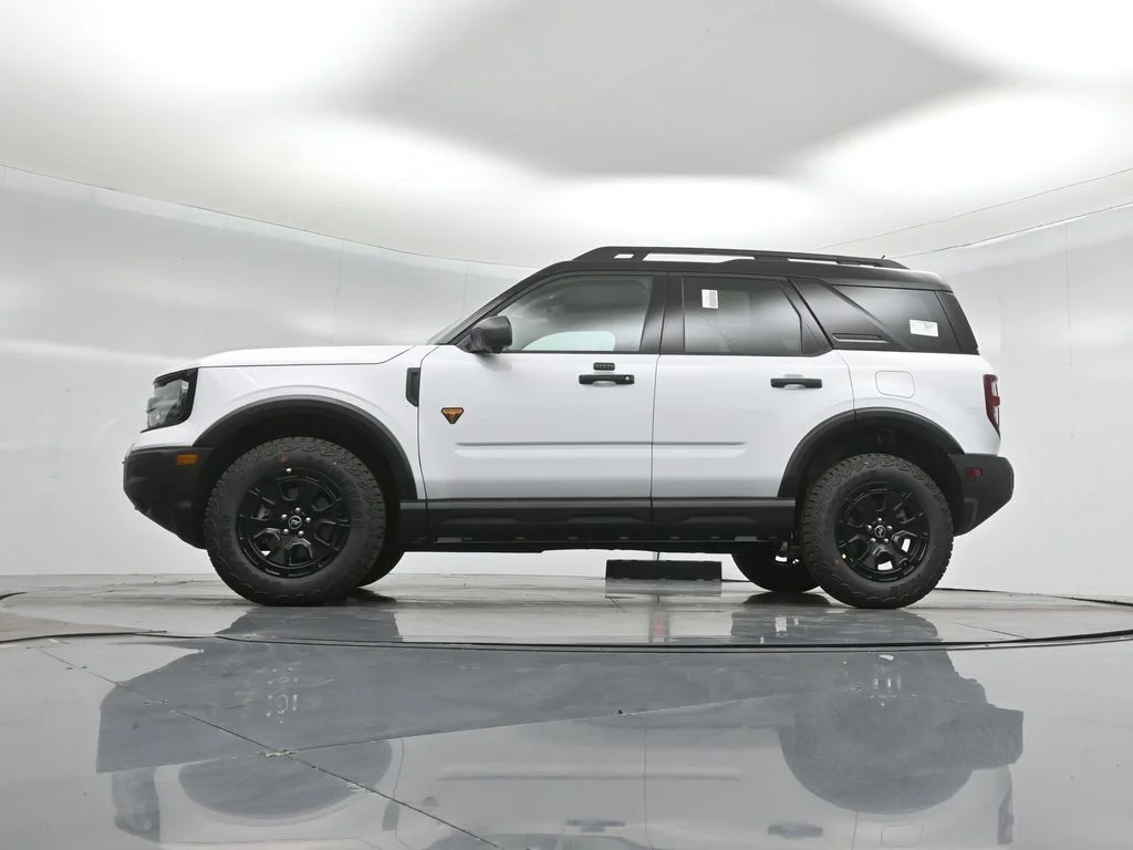 New 2026 Oxford White Ford Badlands image 53
