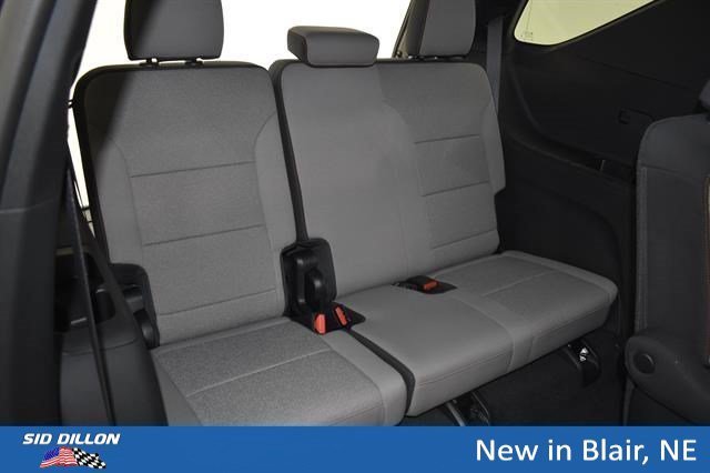 New 2026 Mosaic Black Metallic Chevrolet LT image 11