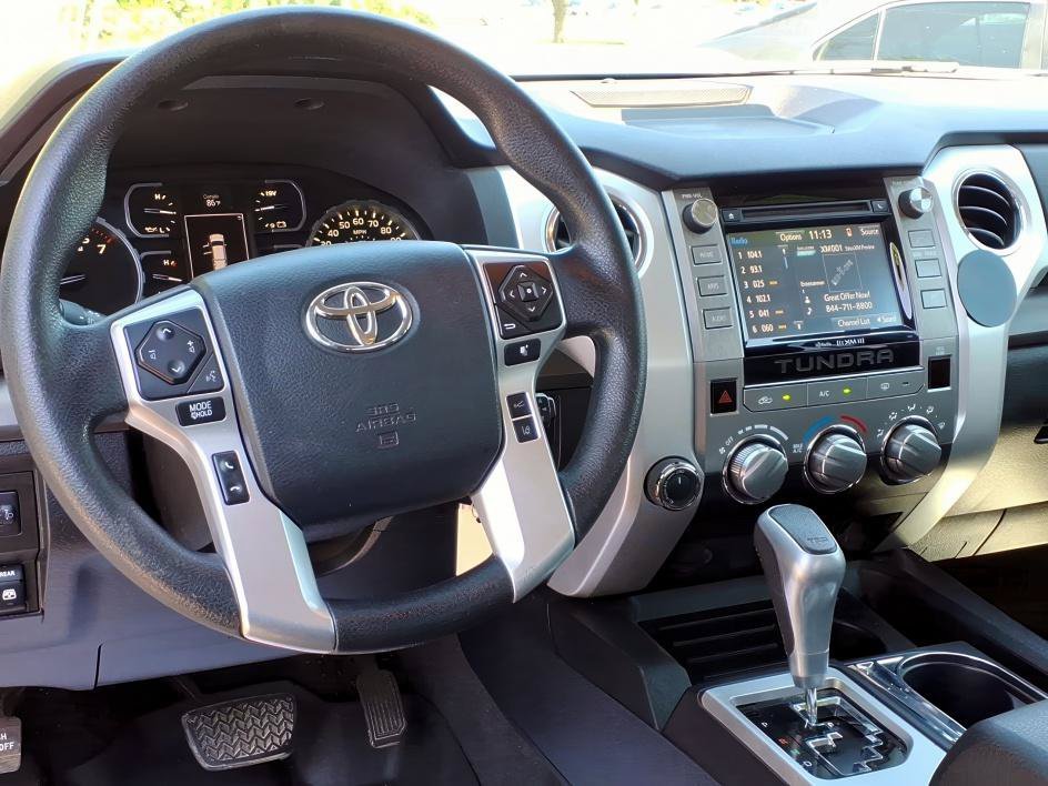 Used 2024 Lunar Rock Toyota Limited image 11